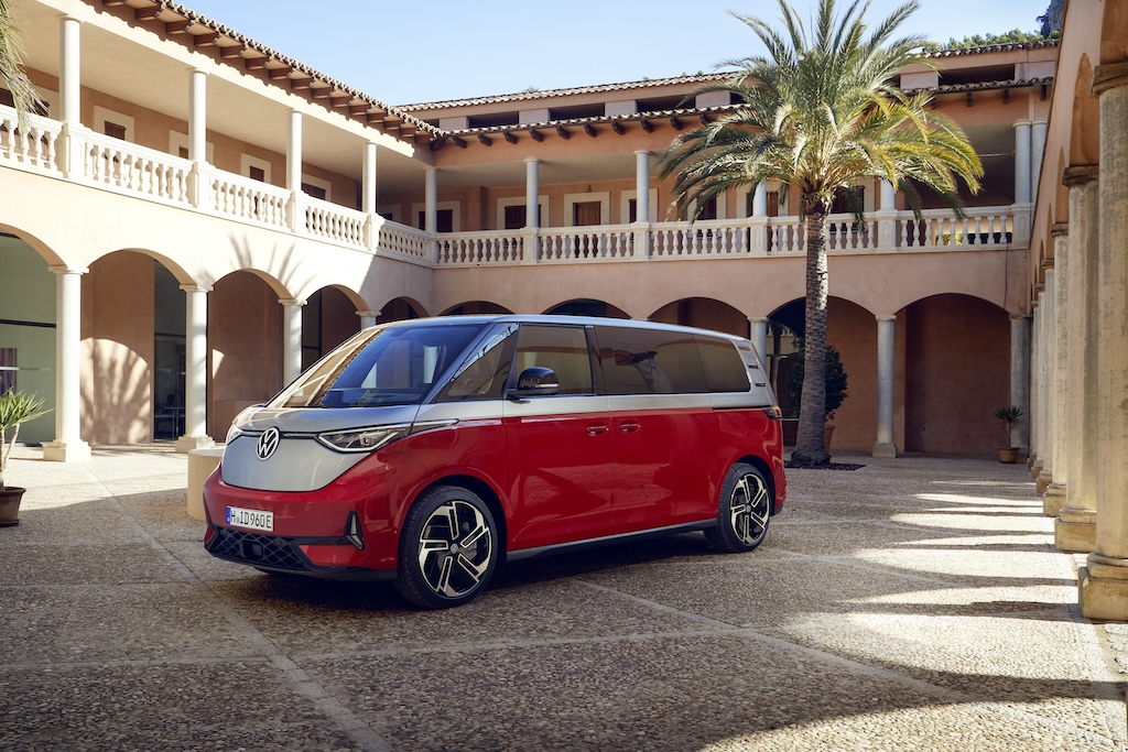 Nu kører den hurtigste Buzz i byen - verdenspremiere på ID. Buzz GTX
(Foto: Volkswagen Danmark)